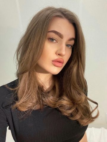 Анюта
